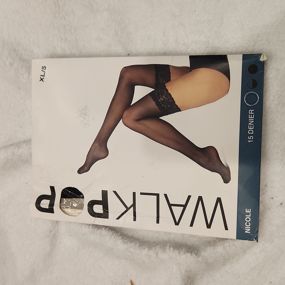Walkpop XL black Nicole thigh high stockings